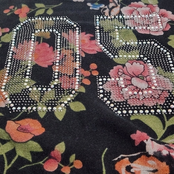 White Floral Sweater Top - Picture 4 of 9